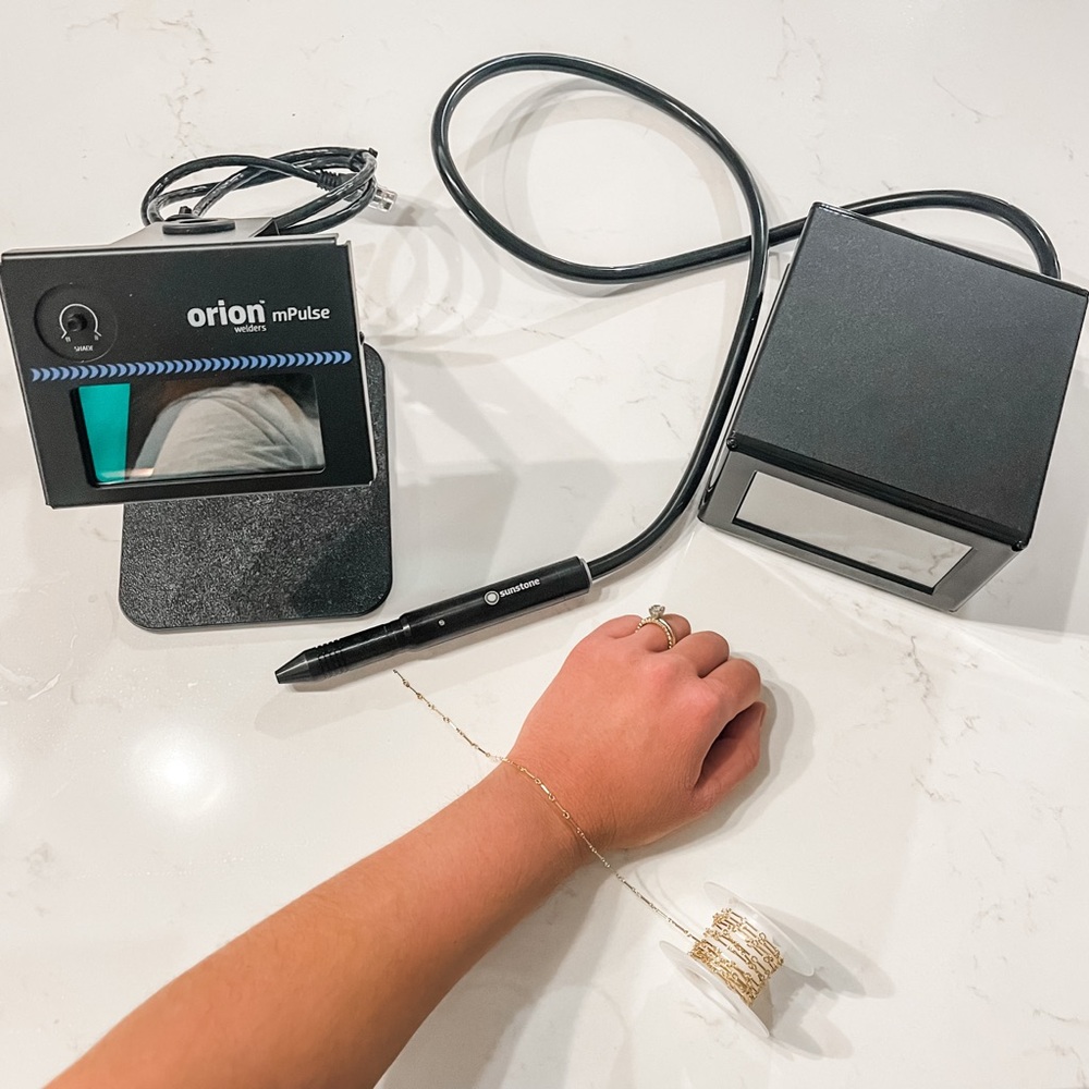 Permanent Jewelry Welder by Orion (ORION MPULSE® PERMANENT JEWELRY WELDER)